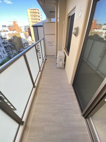 サンセール上本町のバルコニー