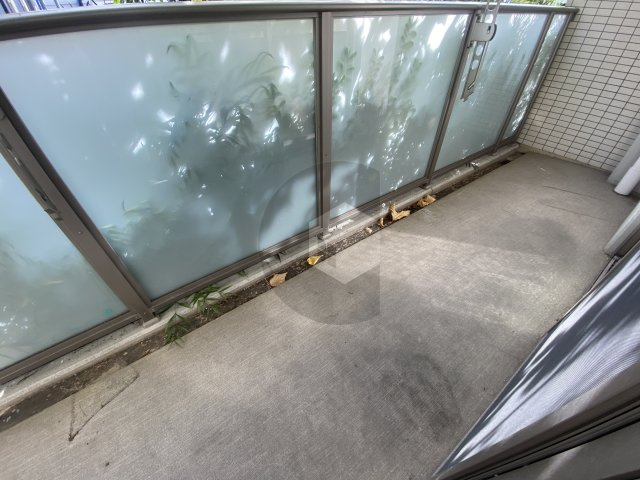 ラヴェルデ長田のバルコニー