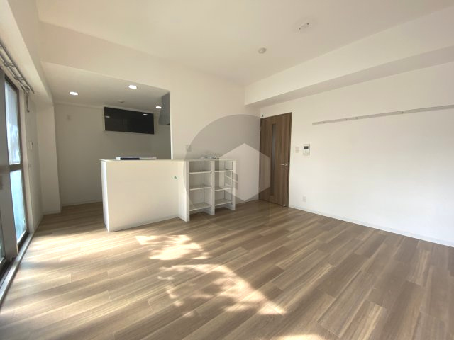 ラヴェルデ長田の居間・リビング