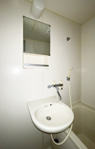 あべハイツⅡの洗面所