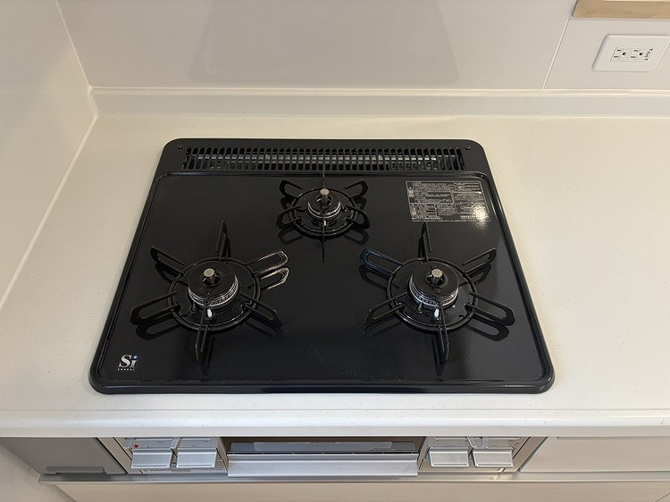 安曇野市三郷明盛　2号棟のキッチン