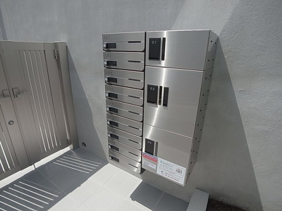 【その他共用部分】 | ワコーレヴィアーノ長田大塚町 | 宅配ボックス完備