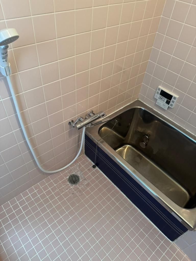 桜丘町戸建ての浴室