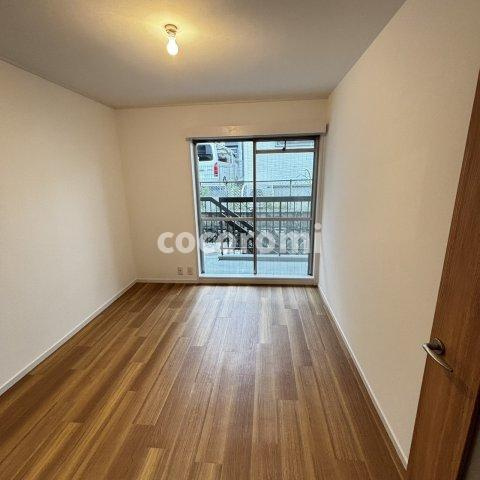 菊丘車庫３台付貸家の設備