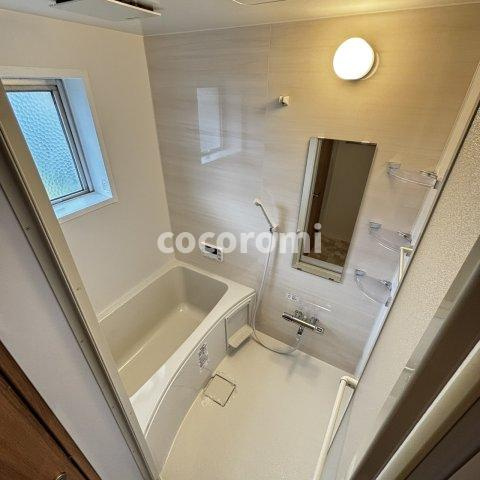 菊丘車庫３台付貸家の浴室