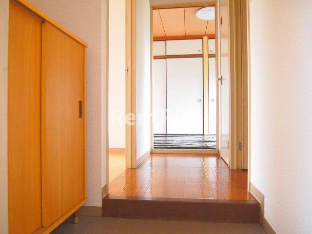 スターガーデン力長の玄関|玄関