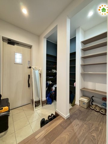 深谷市東方　中古一戸建ての収納