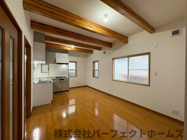 【居間・リビング】の画像