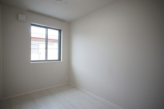 【洋室】 | fonderia | 5帖内観写真です