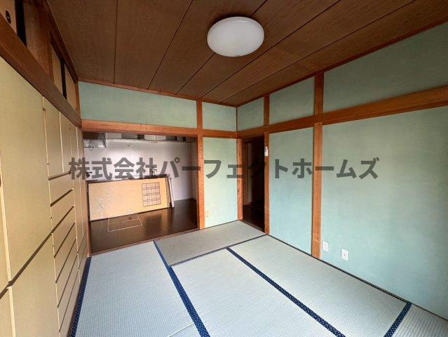 高柳7丁目戸建6　賃貸の和室|ゆったりとくつろげる和室です