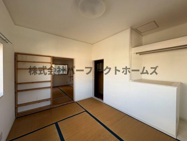 高柳7丁目戸建6　賃貸の和室|柔らかい畳が心地よい和室