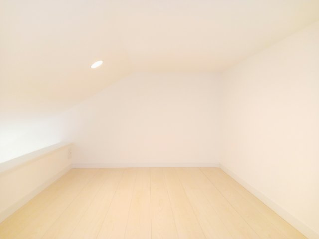 川崎市麻生区細山１丁目のアパートの収納