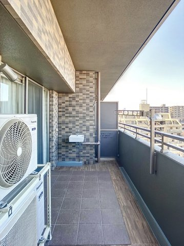 ロイヤルガーデンシティ桑田町のバルコニー