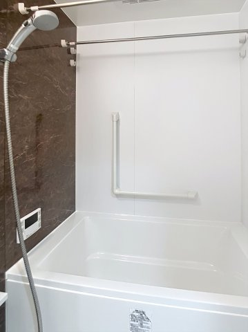 ロイヤルガーデンシティ桑田町の浴室