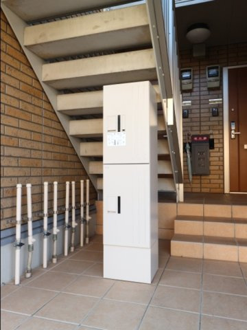 グリーンピア Ａのエントランス|宅配ボックス