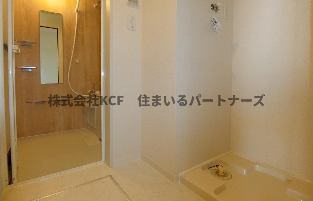 ZAIKI　B.L.D.Gの洗面所|脱衣スペースもあります