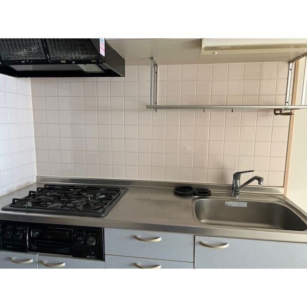 サン・笹安ビルのキッチン