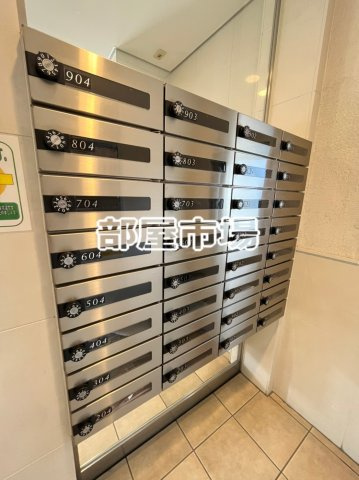 LE-LION TOKYO EAST COREのその他共用部分|メールボックス