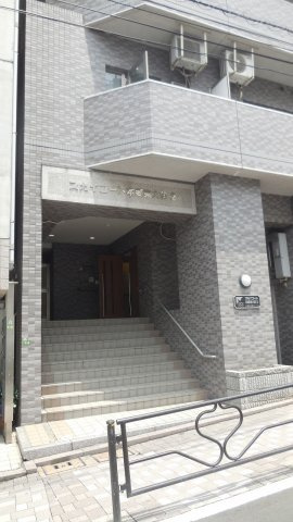 スカイコート本郷東大前第2のエントランス