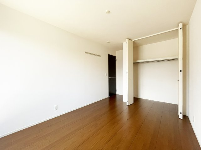 ウィズ 山城　Ｂ棟の居間・リビング