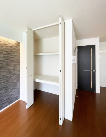 ウィズ 山城　Ｂ棟の収納