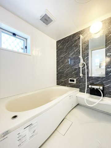 ウィズ 山城　Ｂ棟の浴室