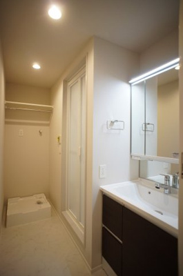 【洗面所】 | fonderia | 独立洗面所内です