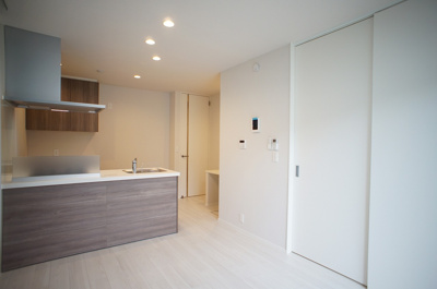 【居間・リビング】 | fonderia | ベランダ側からの内観です