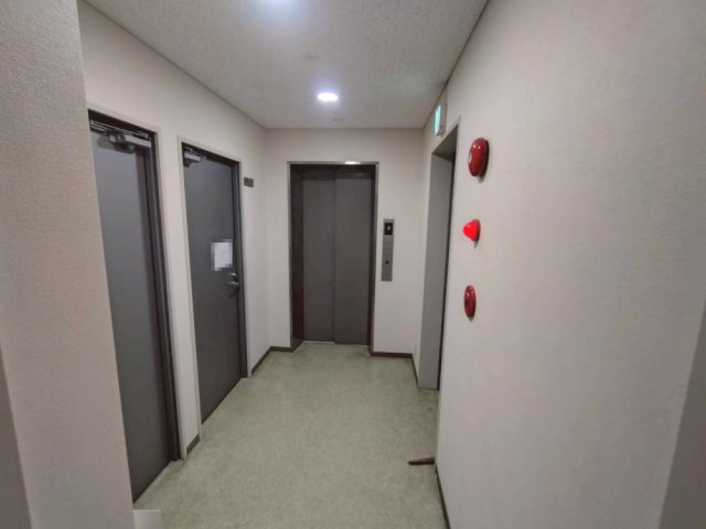 センチュリービルの内装