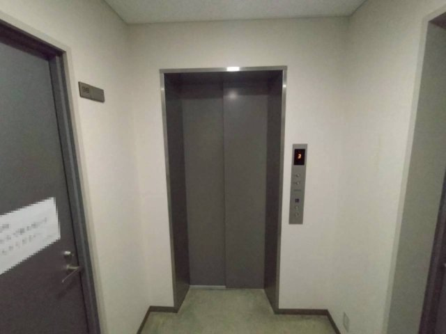 センチュリービルの内装