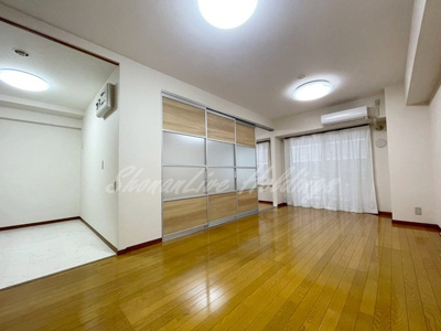 【居間・リビング】 | 鶴見ワンダーランド | 鶴見駅徒歩2分♪