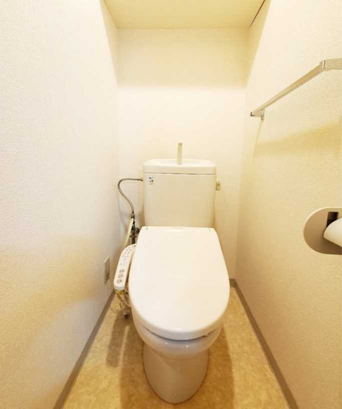 クオーレ青葉台　駅近　ネット無料　オートロックのトイレ