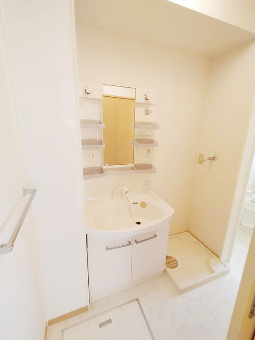 イファルジェンスの洗面所