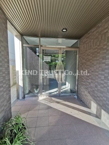 パークヒル扇町のエントランス|ゆとりのあるエントランスです