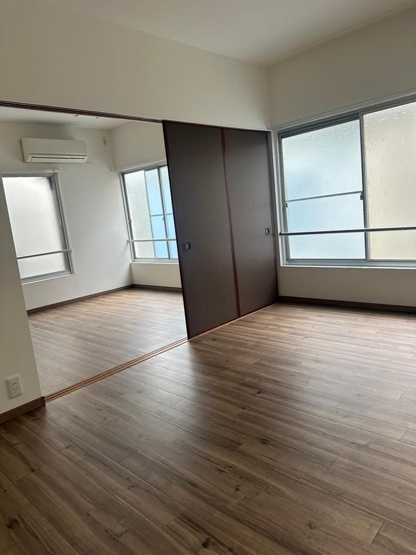 【居間・リビング】