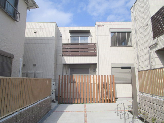 クレールメゾン西の外観|★ヘーベルメゾンのペット共生型住宅★