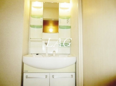 【洗面所】 | グランステージ東浦和 | 独立洗面台です。