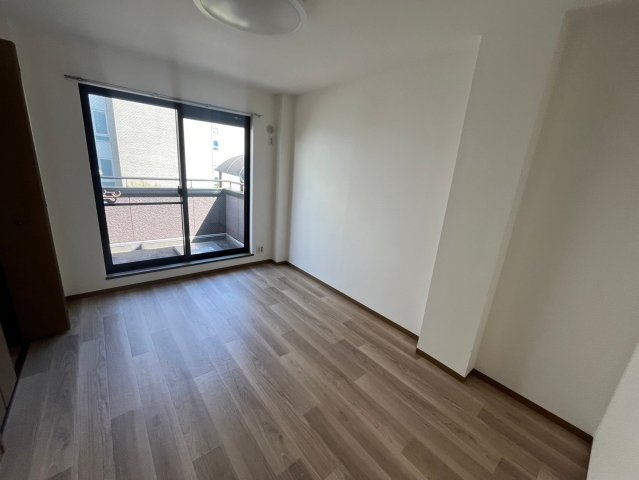 ヴァンベール芦屋の居間・リビング