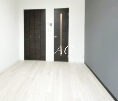 【居間・リビング】 | サンメゾン東岩槻 | 洋室のお部屋です。