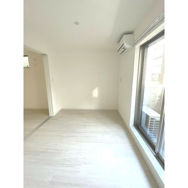 アート瑞光駅前の居間・リビング