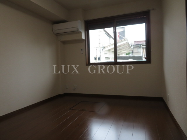 【居間・リビング】 | ファミール河内