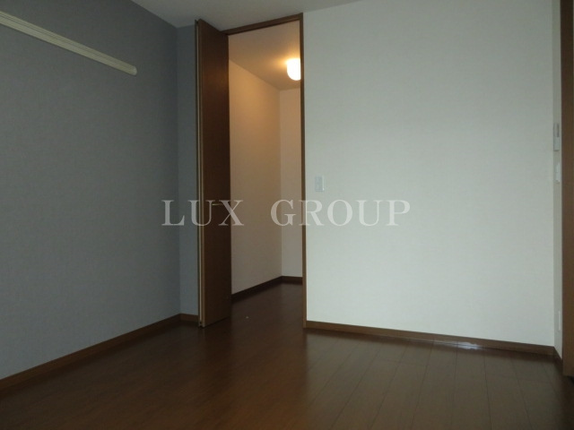 【洋室】 | ファミール河内