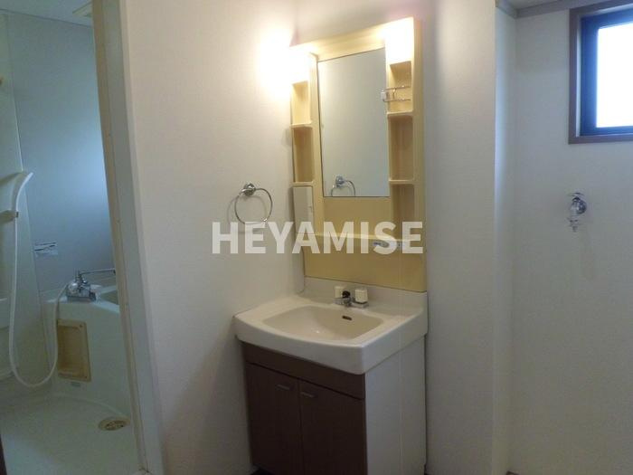 セジュールナガイの洗面所