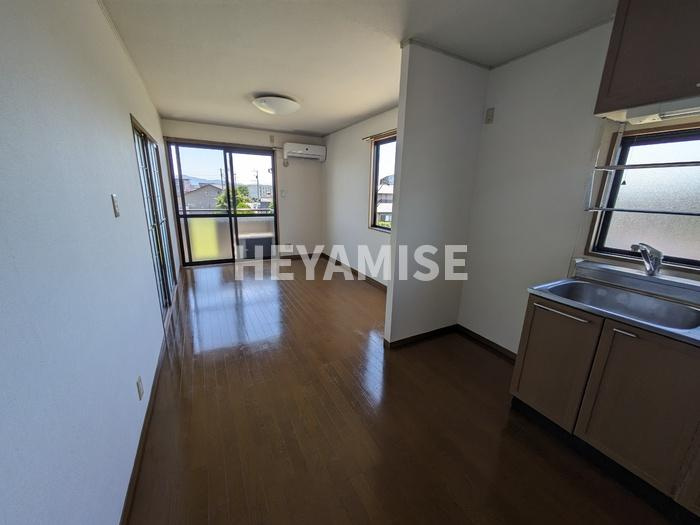 セジュール坂口B棟の居間・リビング