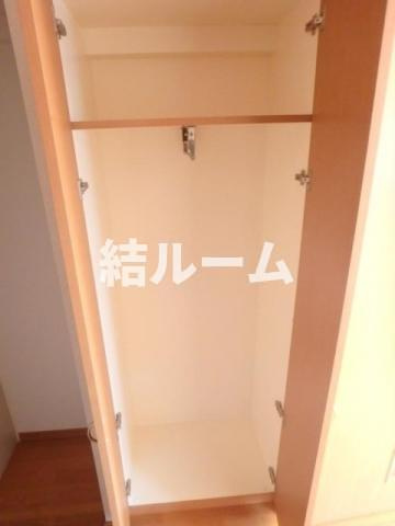 豊島区高田１丁目の賃貸マンションの収納