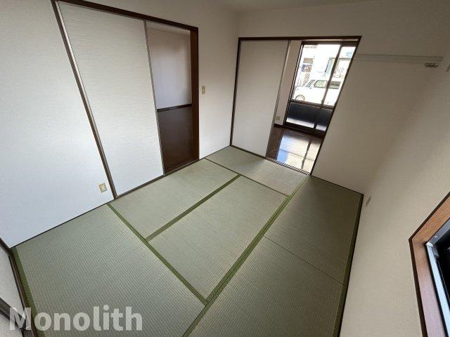 浅井ハイツの和室