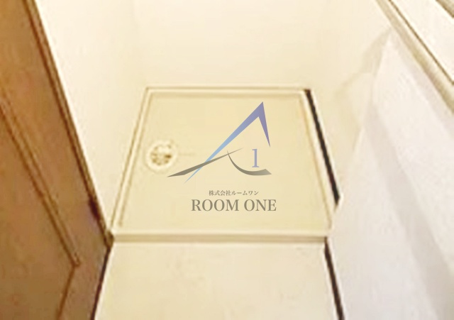 ベスト伊勢佐木長者町の設備|洗濯機置き場です。