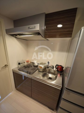 Luxe難波西Ⅰのキッチン|Luxe難波西I（ラグゼ難波西I）　ガス2口コンロシステムキッチン