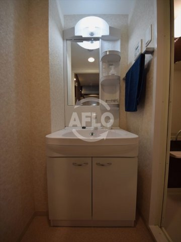 Luxe難波西Ⅰの独立洗面台|Luxe難波西I（ラグゼ難波西I）　独立洗面化粧台