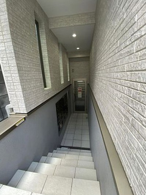 【エントランス】 | QUQURI北新宿